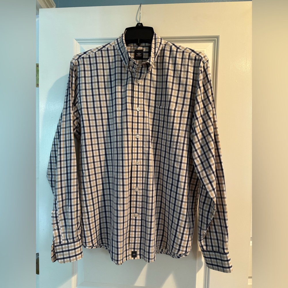 Dockers Plaid Button Down Shirt Men’s Large Navy Tan long sleeve casual